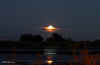Moonrise+Pelicans.800px.jpg (106725 bytes)