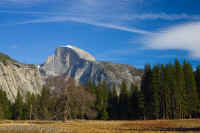 halfdome.fromCooksMeadow.nioceclouds-nosnow.38mm.KI8Q2885.jpg (166259 bytes)